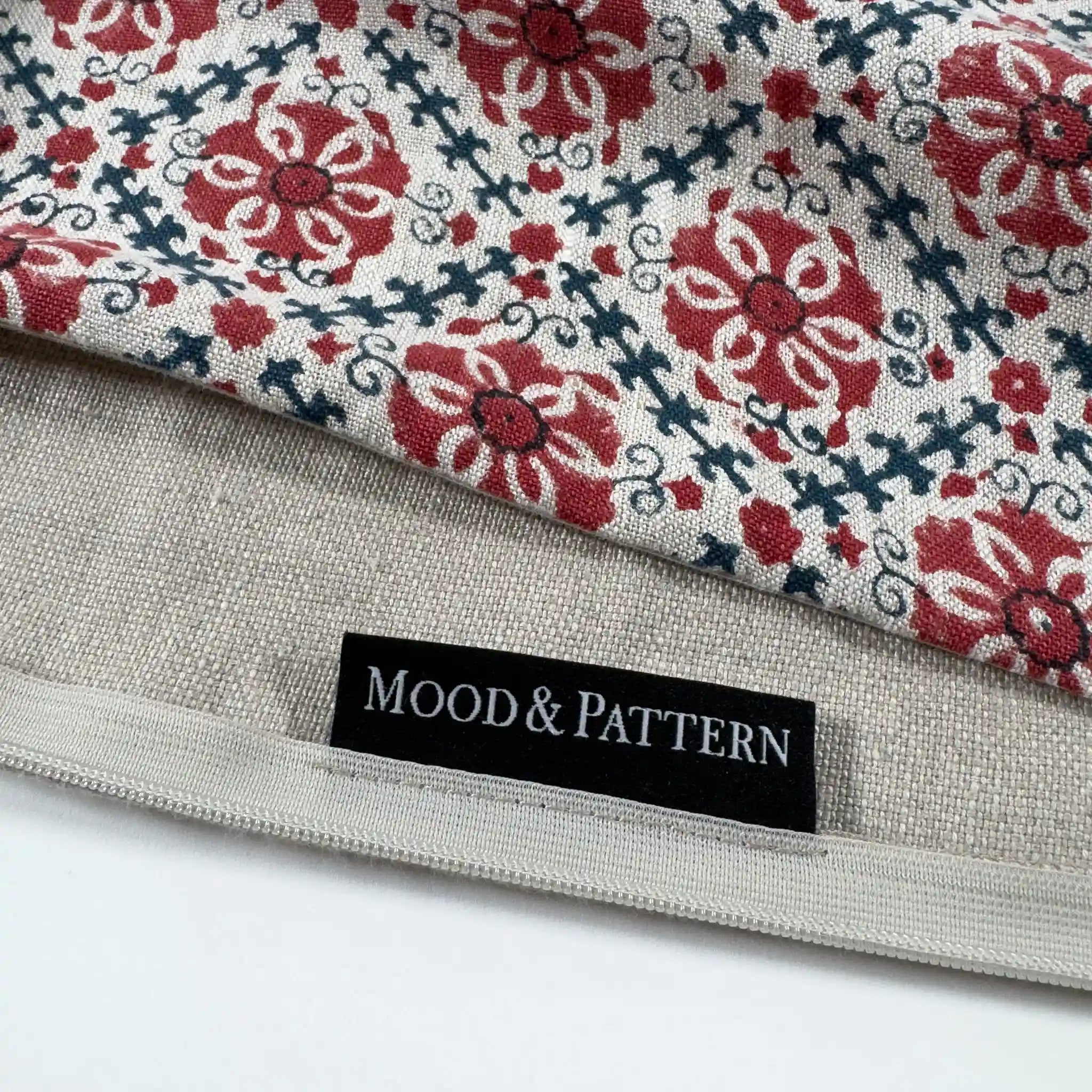 Mood & Pattern hidden brand label 